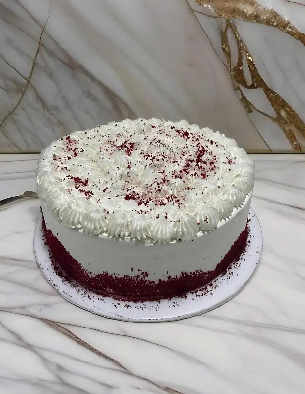 Torta De Red Velvet Pasteleria Saint Michel